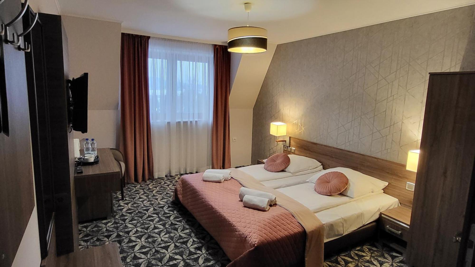 Hotel Zakliki كراكوفيا المظهر الخارجي الصورة
