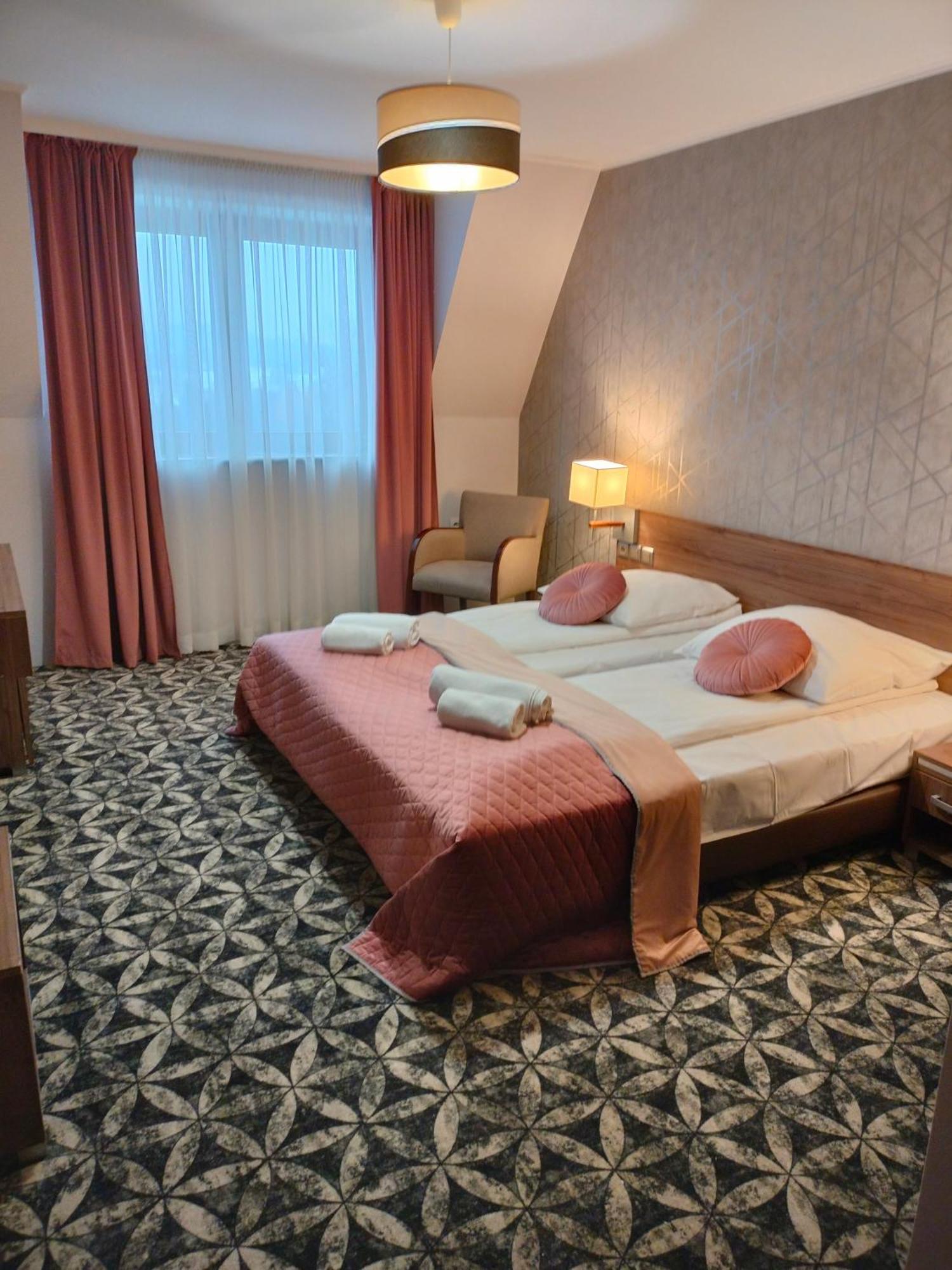 Hotel Zakliki كراكوفيا المظهر الخارجي الصورة